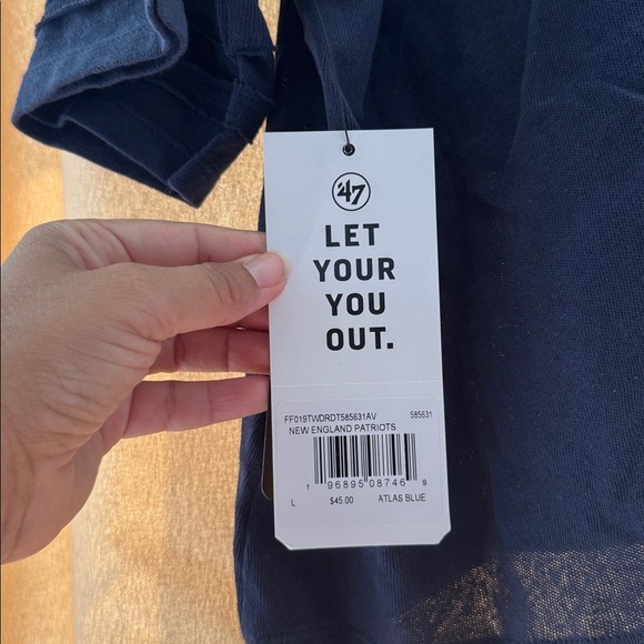 NWT NFL New England Patriots Football Cotton Cropped Tee Blue Short Sleeve XL - Picture 8 of 10